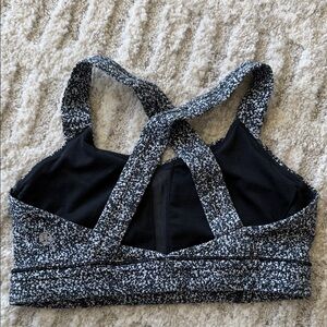 Women’s Lulu Black & White Speckled Cross-Back Sports Bra